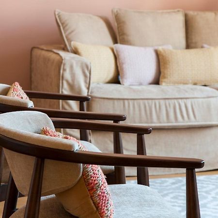 Joivy Sublime 2Br Apt On Restauradores Square Nearby Rossio Station Lisbon Bagian luar foto