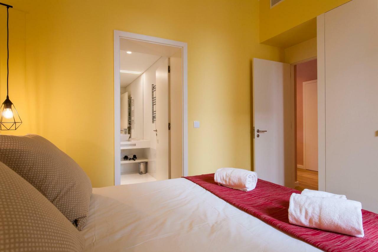 Joivy Sublime 2Br Apt On Restauradores Square Nearby Rossio Station Lisbon Bagian luar foto