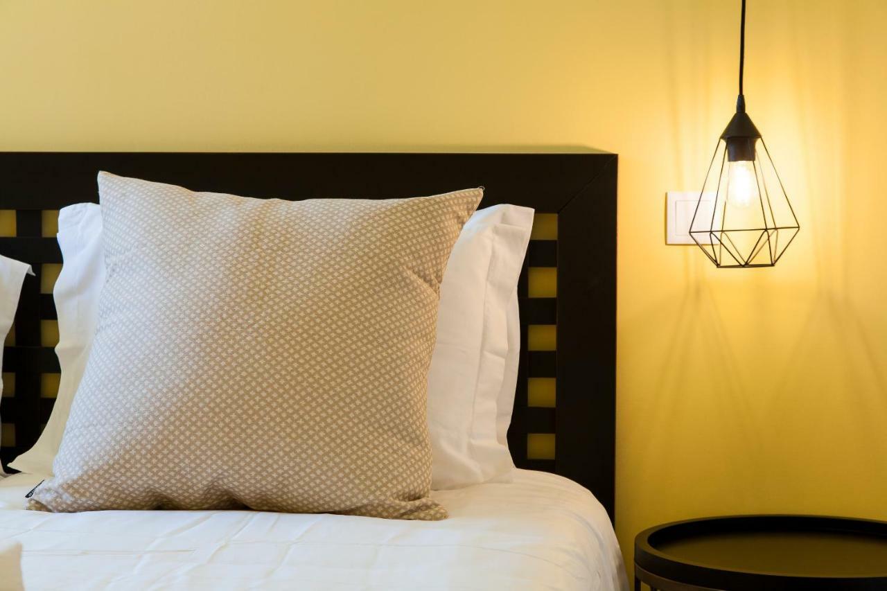 Joivy Sublime 2Br Apt On Restauradores Square Nearby Rossio Station Lisbon Bagian luar foto