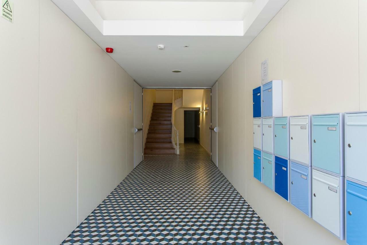 Joivy Sublime 2Br Apt On Restauradores Square Nearby Rossio Station Lisbon Bagian luar foto