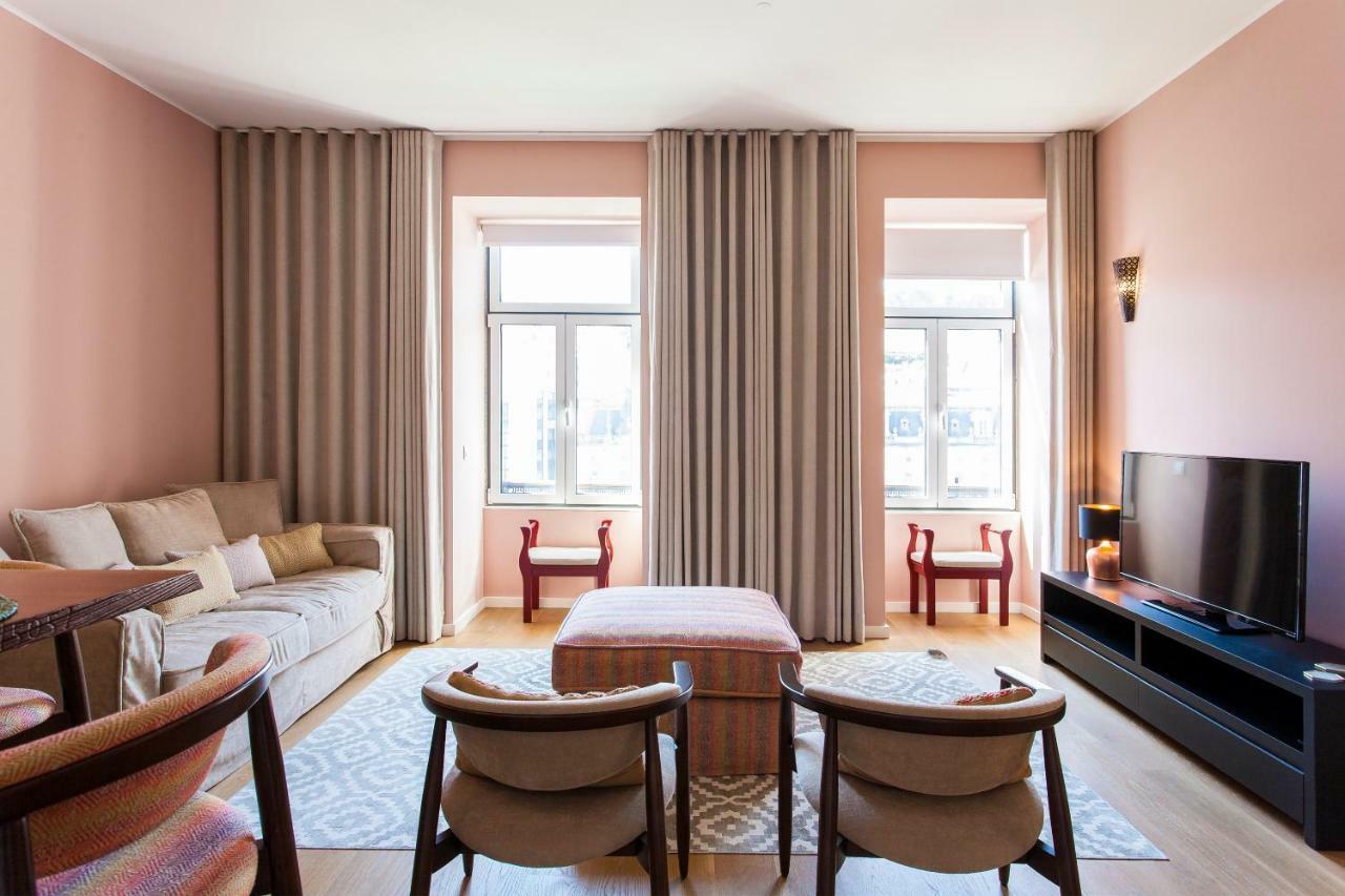 Joivy Sublime 2Br Apt On Restauradores Square Nearby Rossio Station Lisbon Bagian luar foto