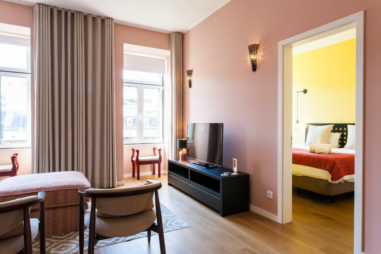 Joivy Sublime 2Br Apt On Restauradores Square Nearby Rossio Station Lisbon Bagian luar foto